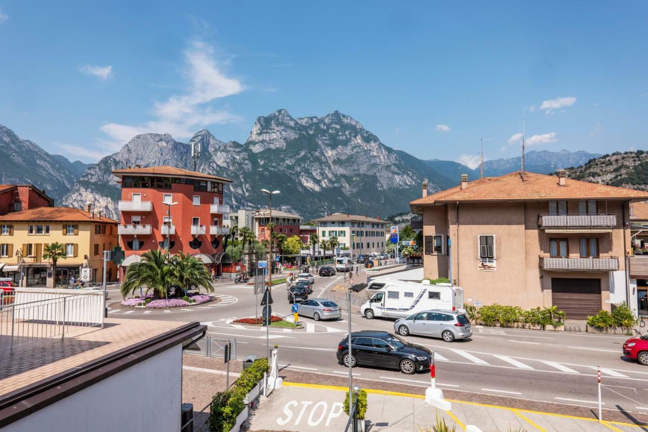 Sun Leilighet Torbole Sul Garda Eksteriør bilde